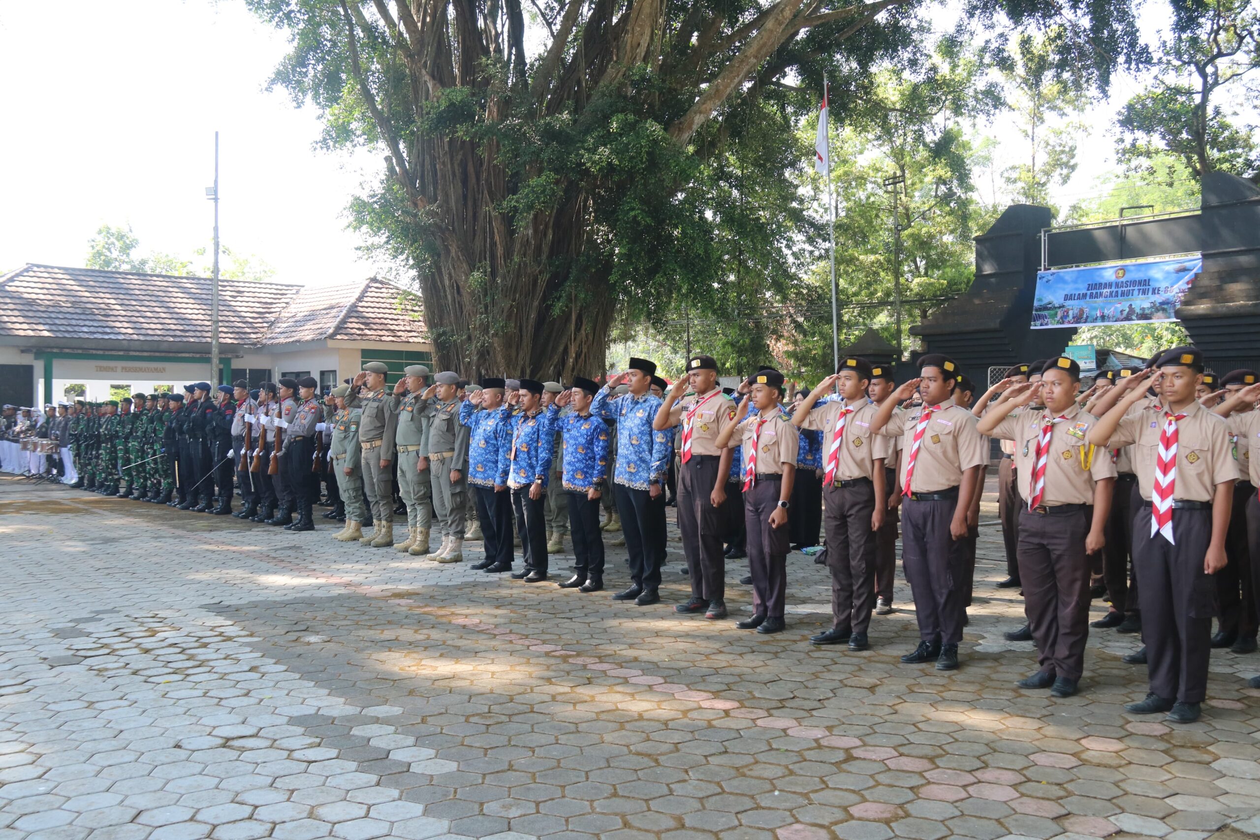 90d6cdf0-3187-420b-988e-ec516de2a94a