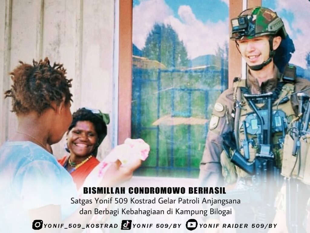 Satgas Yonif 509 Kostrad Gelar Patroli Anjangsana dan Berbagi Kebahagiaan di Kampung Bilogai  Intan Jaya – Satgas Yonif 509 Kostrad terus berupaya mendekatkan diri dengan masyarakat melalui kegiatan positif yang penuh kepedulian. Kali ini, kegiatan patroli anjang sana dan berbagi dilaksanakan di Kampung Bilogai, dipimpin langsung oleh Dan TK J2, Lettu Inf Muh Fardhana. Rabu (10/12/2024)  Dalam kegiatan ini, prajurit Satgas Yonif 509 Kostrad menyambangi masyarakat sekaligus membagikan pakaian baru kepada warga yang ditemui. Kehangatan dan keceriaan terlihat jelas di wajah masyarakat, terutama anak-anak, saat menerima pakaian yang dibagikan oleh para prajurit.  “Kegiatan ini adalah bagian dari upaya kami untuk selalu hadir di tengah masyarakat, tidak hanya menjaga keamanan, tetapi juga berbagi kebahagiaan. Kami berharap bantuan sederhana ini dapat bermanfaat dan menambah semangat warga,” ujar Lettu Inf Muh. Fardhana.  Masyarakat Kampung Bilogai menyambut kedatangan prajurit dengan antusias. Seorang warga, Mama Yohana, mengungkapkan rasa syukur atas perhatian yang diberikan oleh Satgas Yonif 509 Kostrad. “Kami sangat senang dan bersyukur. Bapak-bapak TNI selalu peduli dengan kami dan membantu dengan hati yang tulus,” tuturnya.