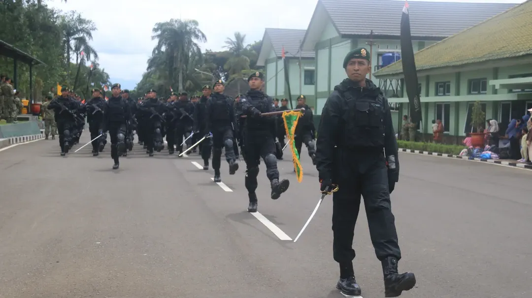 Teguh dalam Loyalitas, Yonif 514/SY Ambil Bagian pada Sertijab Pangdivif 2 Kostrad