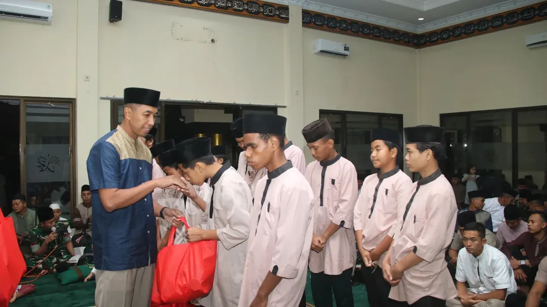 Danyonif 514-SY Ajak Prajurit Teladani Nilai Al-Qur’an dalam Peringatan Nuzulul Qur’anDalam ran (5)